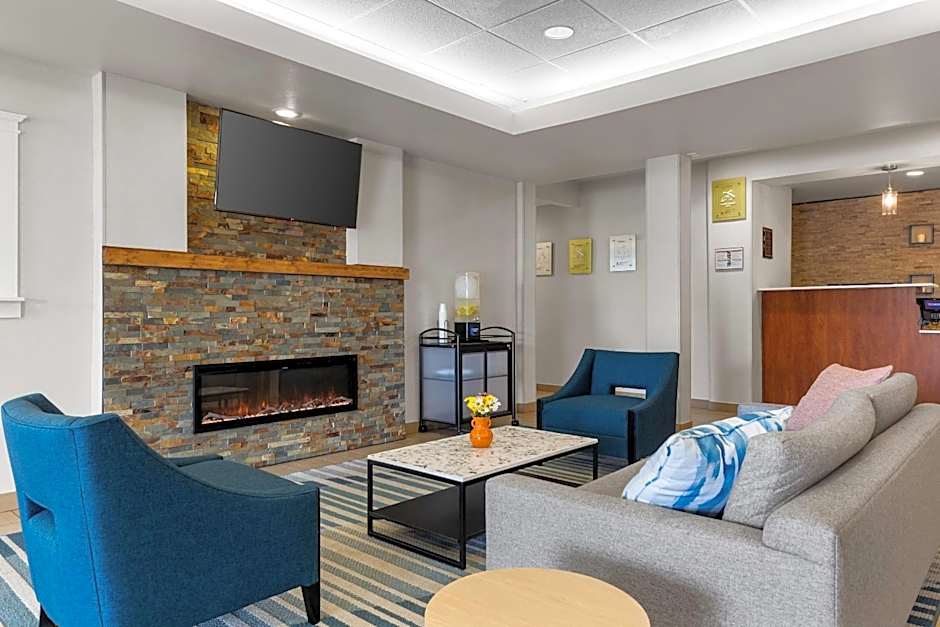 Comfort Inn & Suites Marion I-57