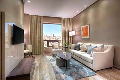 One-Bedroom Superior Suite