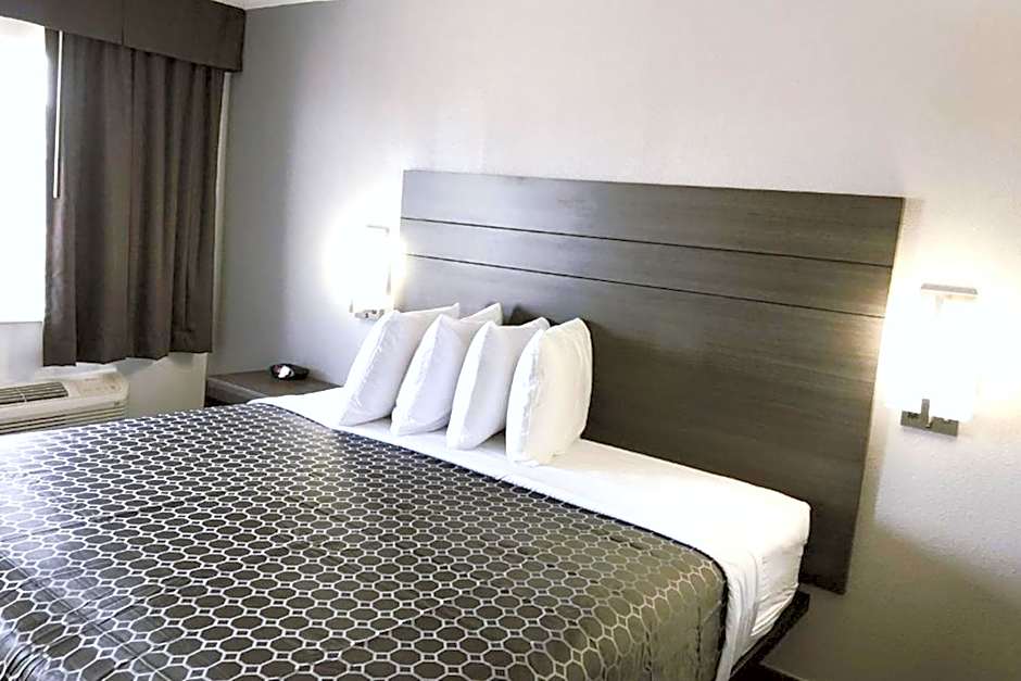 Blue Way Inn By Jasper Near Frost Bank Center