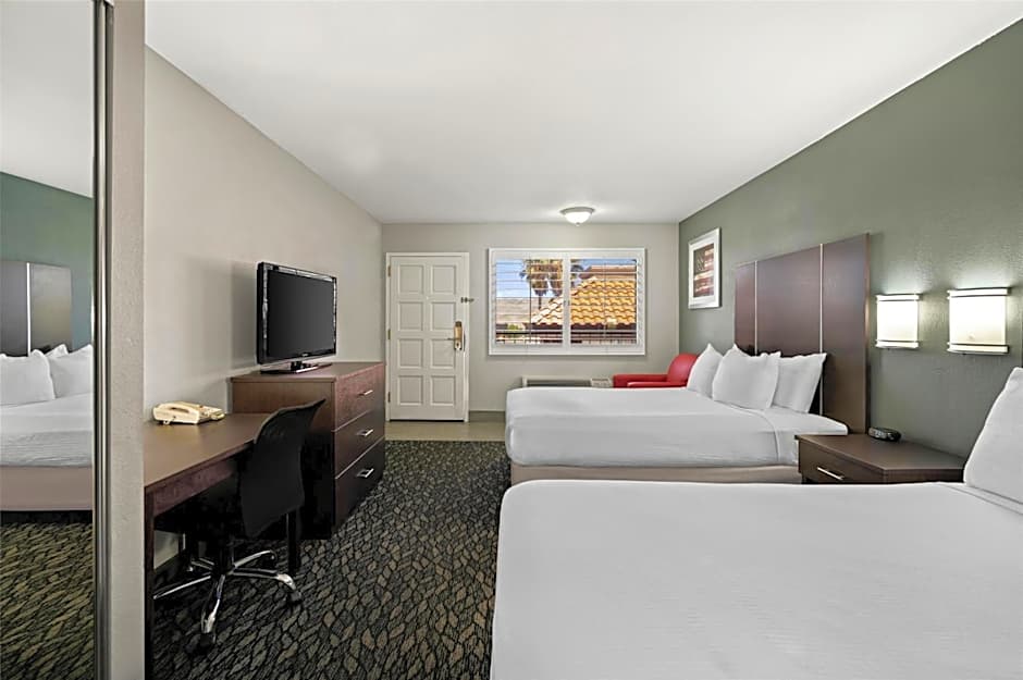 Best Western Desert Villa Inn