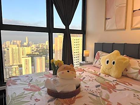 Urban Suites R l 6pax 2R2B l SeaView &CityView l Georgetown