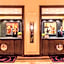 The Raphael Hotel, Autograph Collection