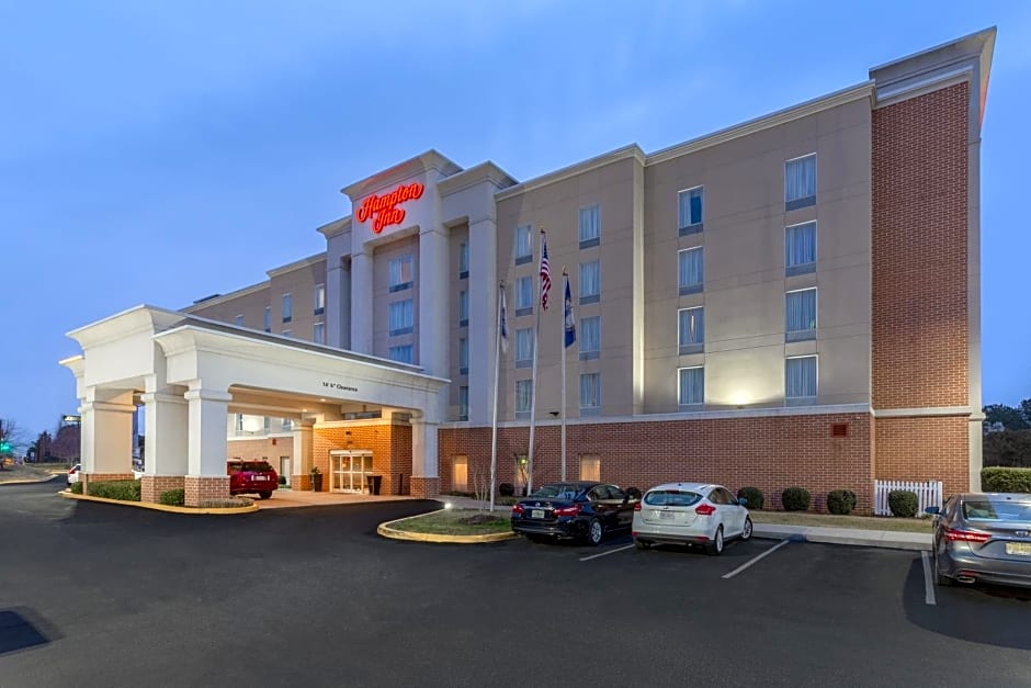 Hampton Inn Richmond - South
