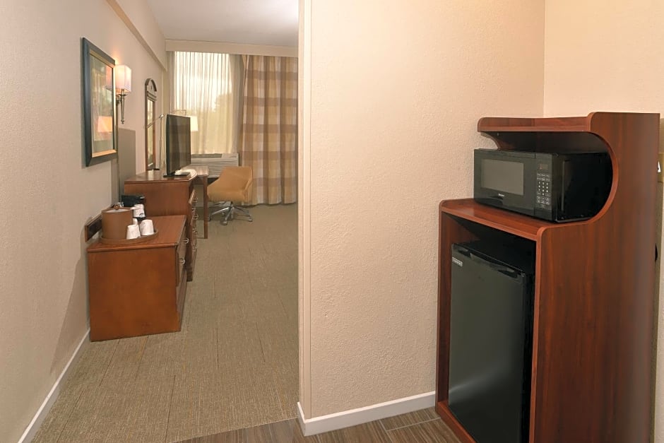 Hampton Inn Springfield-South