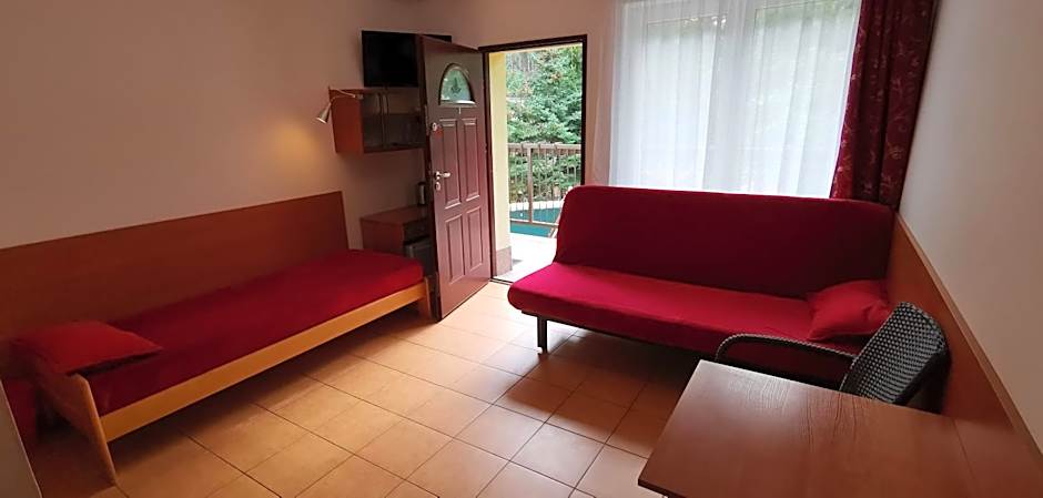 Pod Filarami Pobierowo