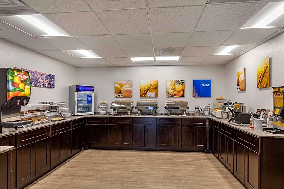 Comfort Inn & Suites Bennett