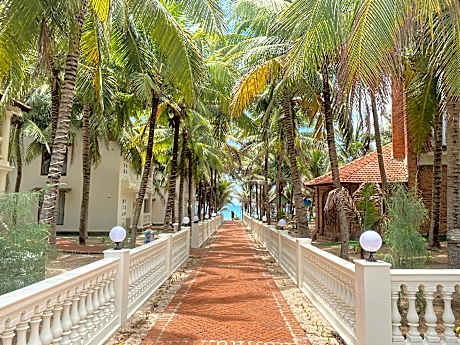 Kega Lighthouse Beach Resort