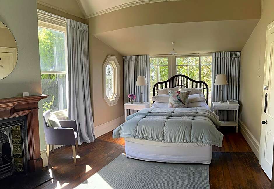 The Vicarage Boutique Bed and Breakfast Oamaru