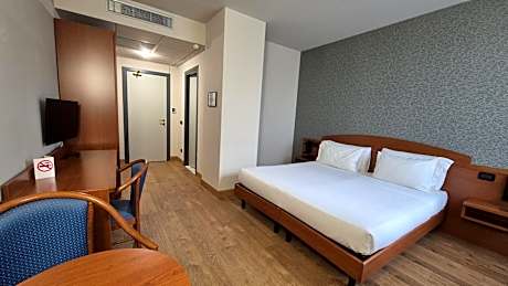 Economy Double or Twin Room