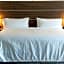 Holiday Inn Express & Suites Macon North By IHG