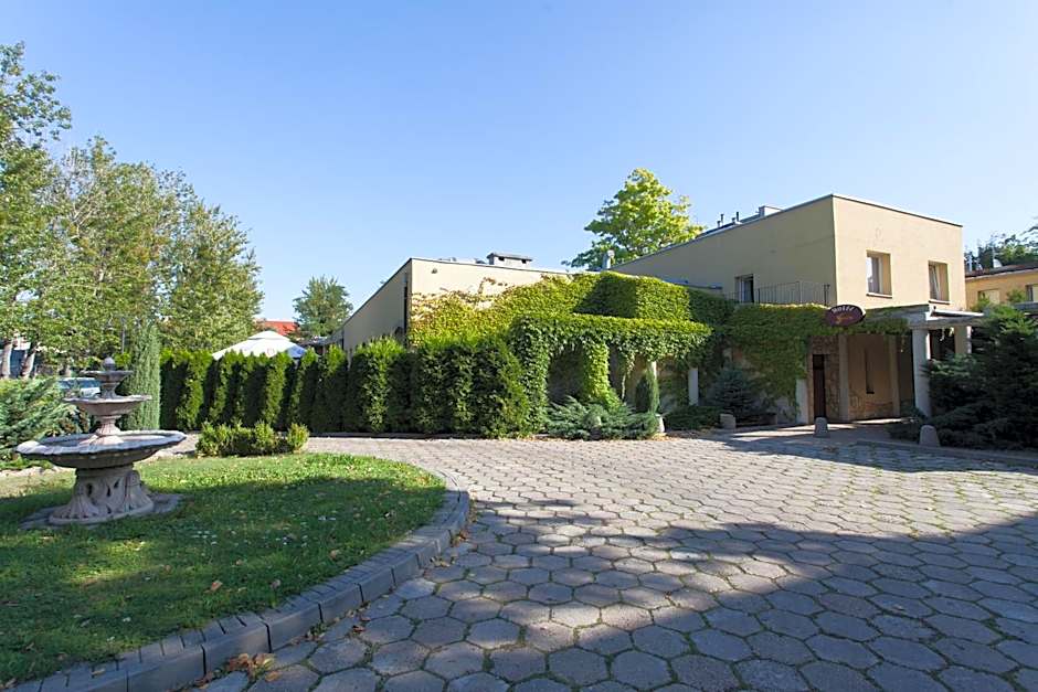 Hotel Trzy Światy Spa & Wellness Rajska WySpa