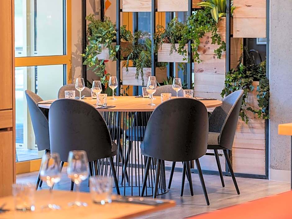 ibis Nantes Treillières