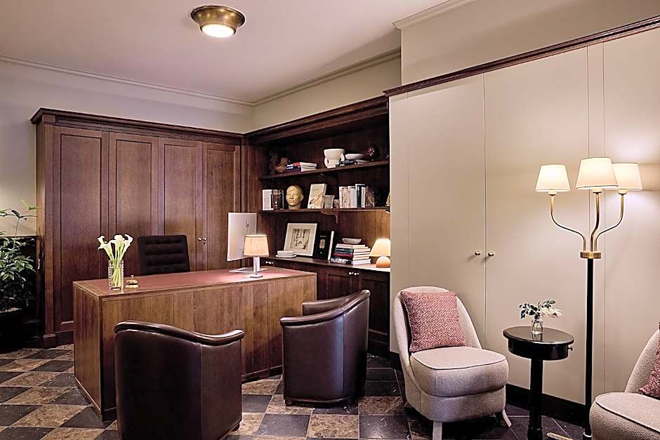 Miiro Palais Rudolf NEW OPENING	