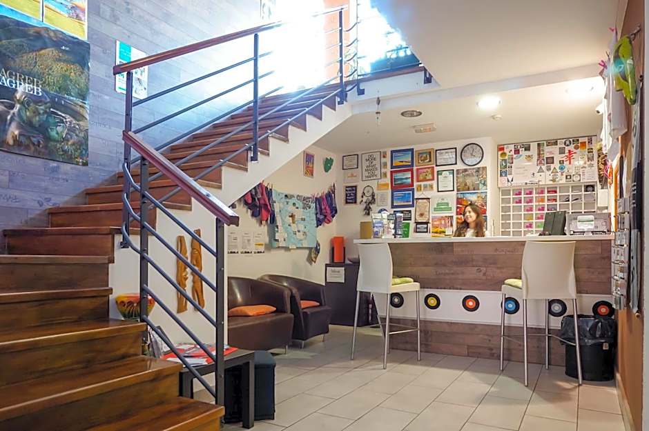 Funk Lounge Hostel