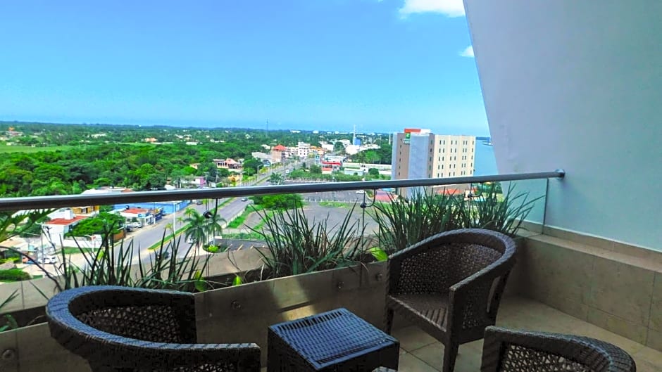 Holiday Inn Tuxpan - Convention Center By IHG