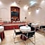 Hotel Housez 43