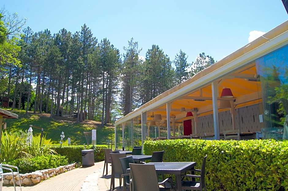 La Valle Dei Caprioli Village Bungalow Park - Freelandia Azienda Agricola