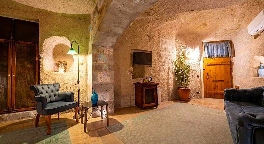 Design Cave Hotel