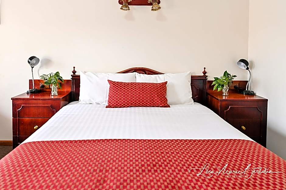 Narrandera Club Motor Inn