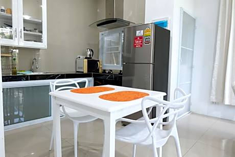 Deluxe King Room with Terrace