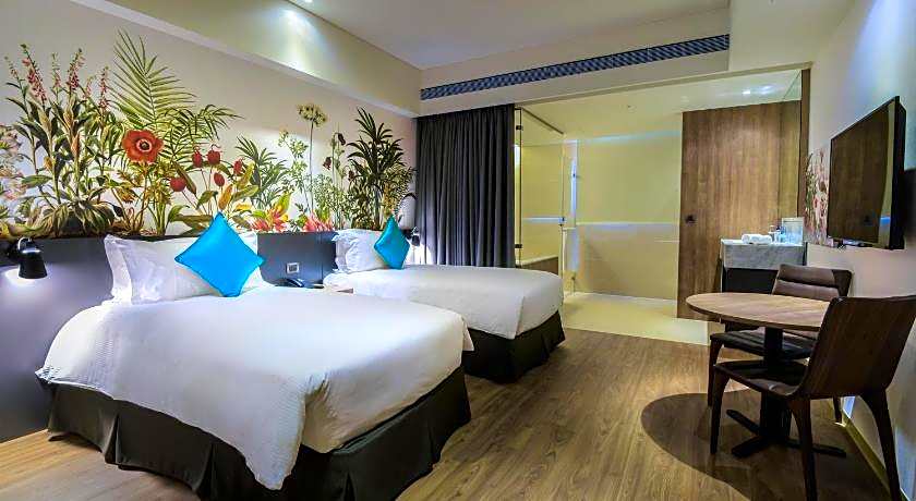 Just Sleep Kaohsiung Station