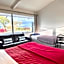 Jack & Di's Waiteti Lakefront Motel