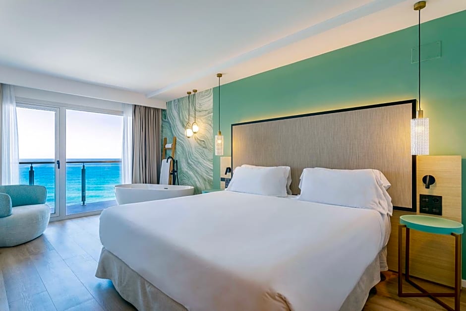 Hotel Suites del Mar by Meliá