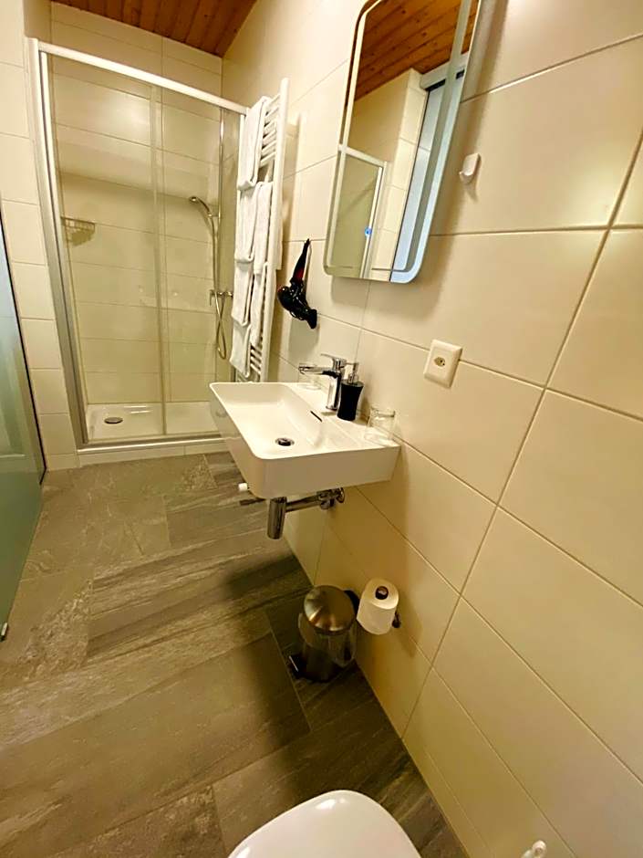 Qi-Lin Hotel Restaurant