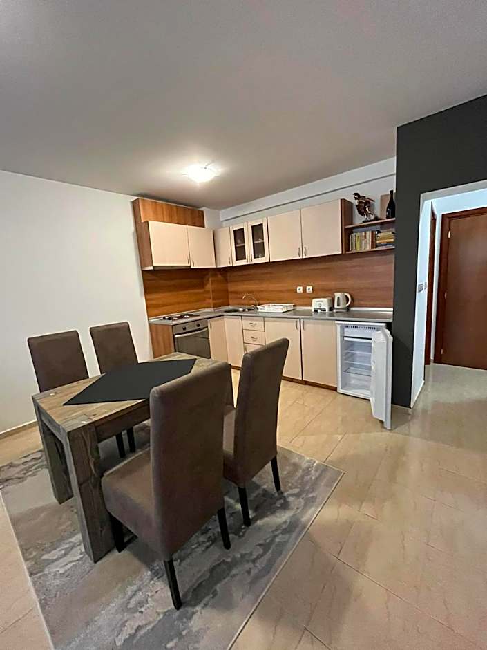 Monastery 2 Aparthotel