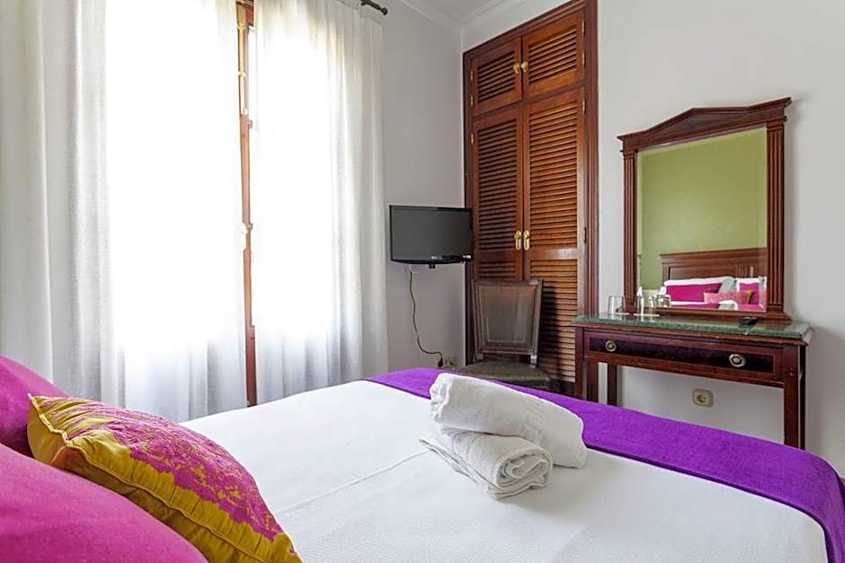 Hotel Baco