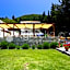 Geni Garden Apartments
