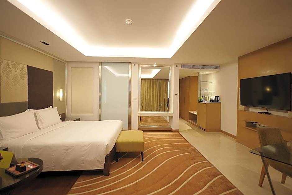 Holiday Inn Mumbai International Airport By IHG