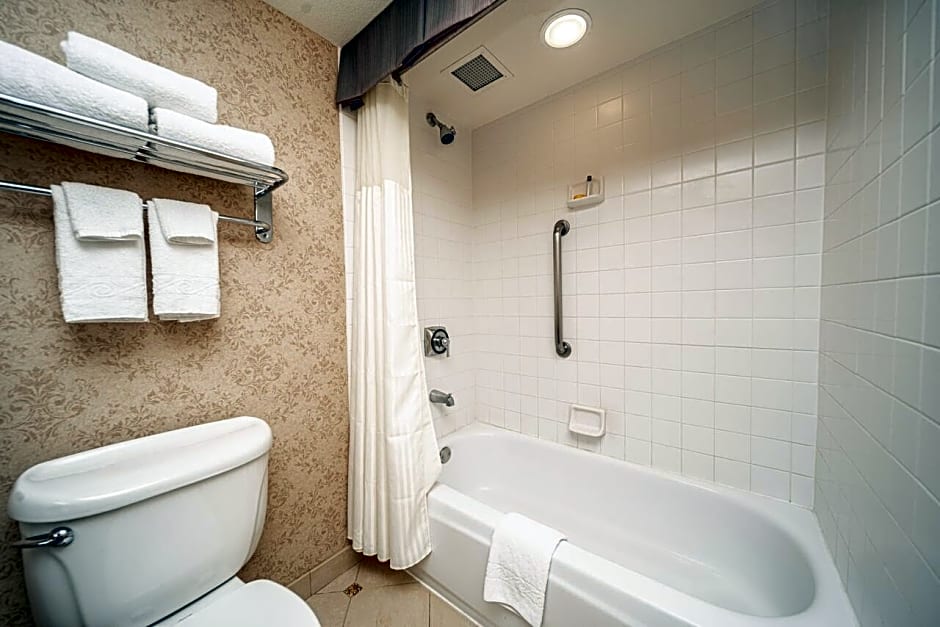 Reno Suites – Reno, NV