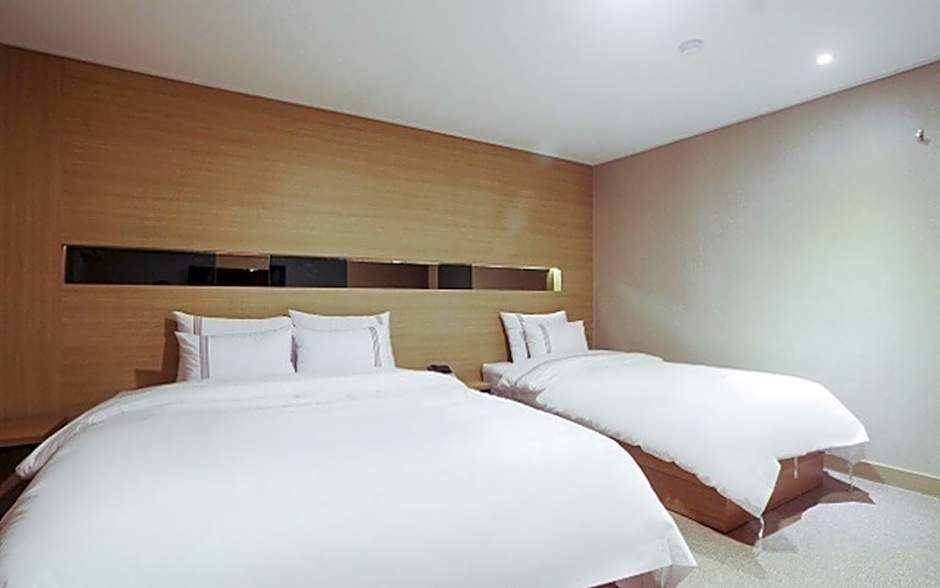 Winner Hotel