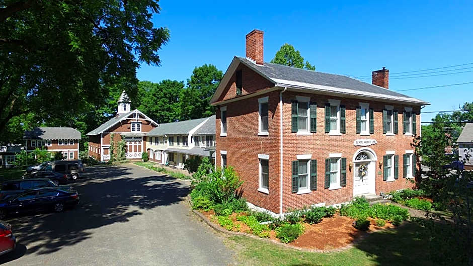 The Black Walnut Inn