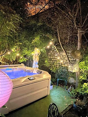 chambres d'hotes le nid du phare avec option jacuzzi privé