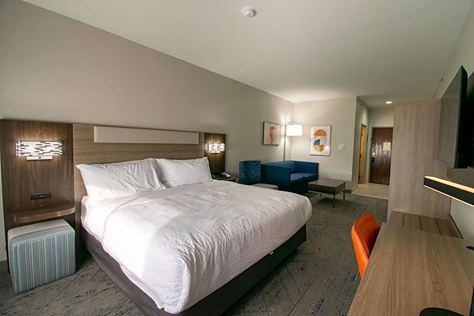 Holiday Inn Express & Suites Sulphur Springs by IHG