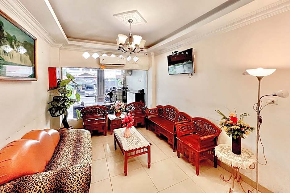 RedDoorz at Vania Residence Medan