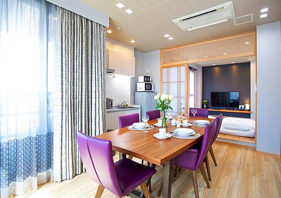 SOLA HOTEL