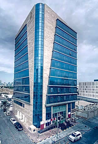 THE CASTLE PREMIUM HOTEL