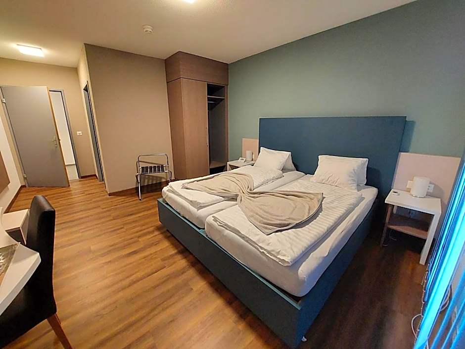 Photo 1 of 11 of Double Room