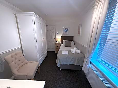 Small Single Room