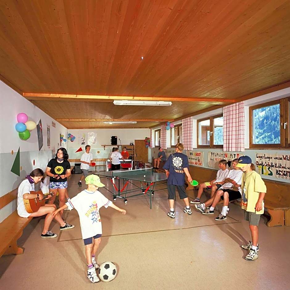 Ski In-Ski Out - Gästehäuser Saalbach-Hinterglemm - Wallegghof Christianhof