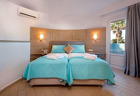 Windmill Junior Suite