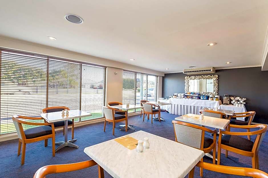 Comfort Inn All Seasons