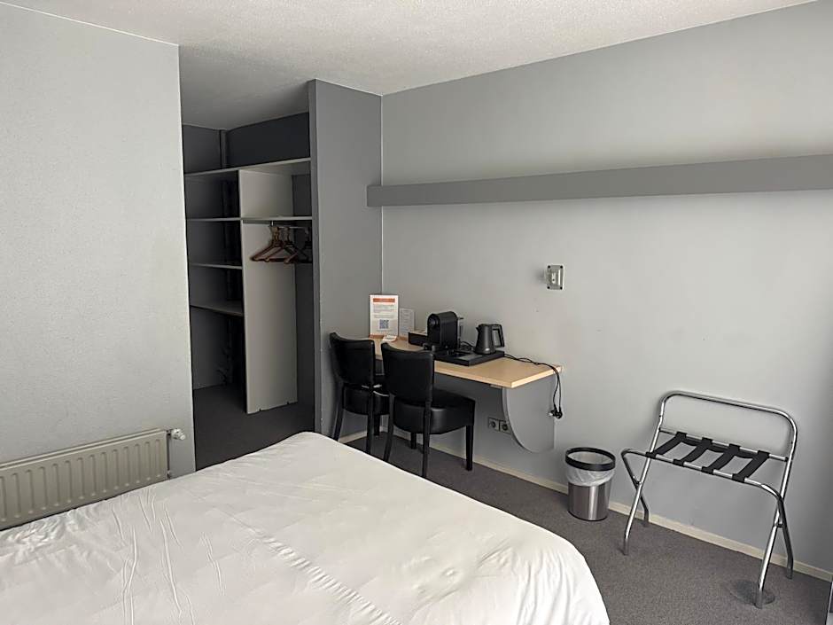 Hôtel Dupleix - Hyper centre - Réouverture