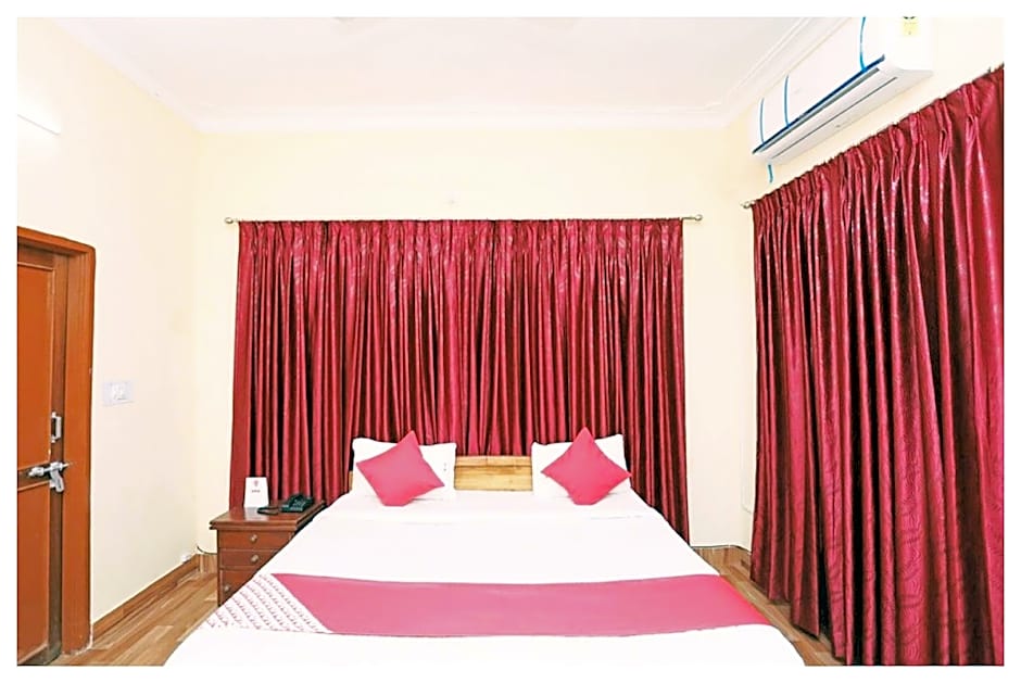 Goroomgo Pink Villa Guest House Bhubaneswar