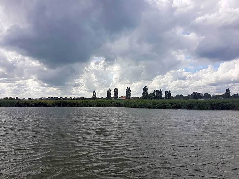 lodge 61 hotel aan het water