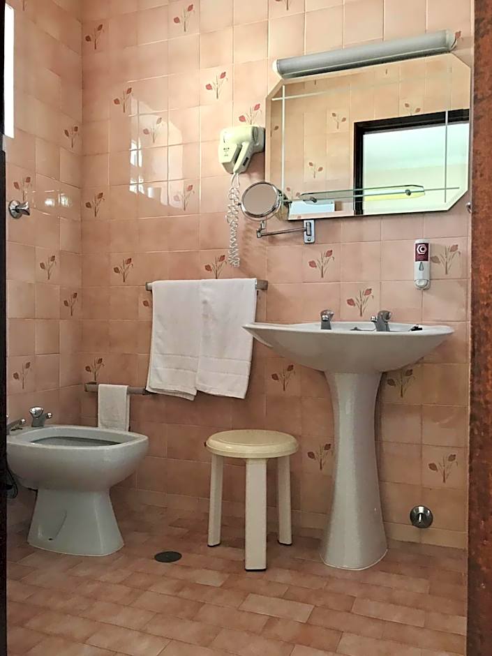 Hotel Colmeia