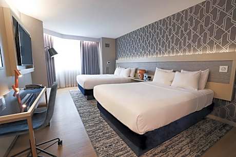 1 Bedroom Suite-2 Queen Beds